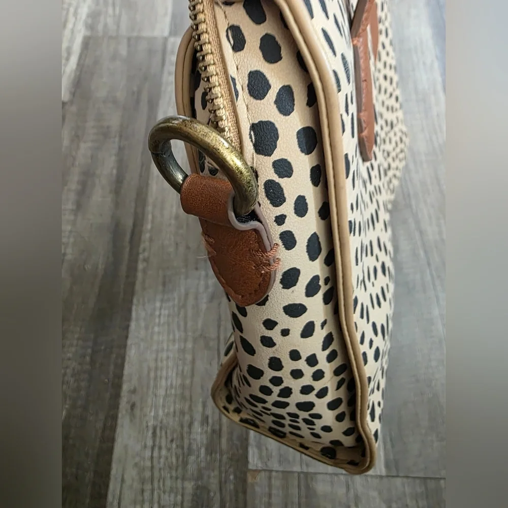 Universal Thread Target Leopard Animal Print Satchel Tan Crossbody Nano Boho